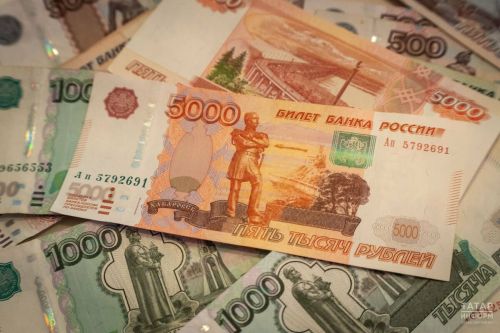 Жители Татарстана получат меньший аванс в мае