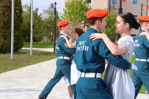 Тетюши отметили 80-летие Победы вальсом