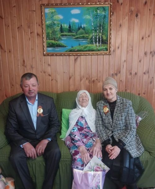 Три труженицы тыла — героини празднования 80-летия Победы в Большетурминском поселении