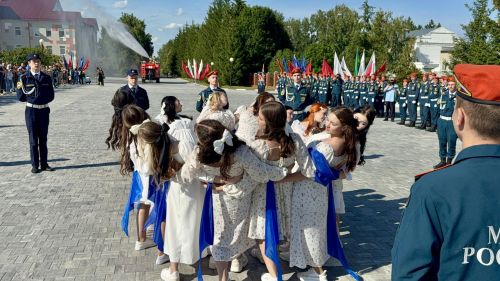 Торжественная церемония вручения дипломов в Тетюшском государственном колледже