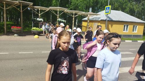 Фильм о семейных ценностях и знакомство с движением «Движение первых»