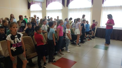 Фильм о семейных ценностях и знакомство с движением «Движение первых»