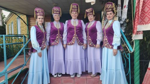 Укрепили нити дружбы