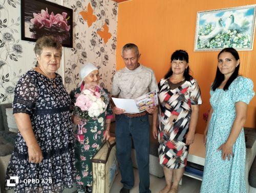90-летний юбилей жительницы села Байрашево отметили торжественно