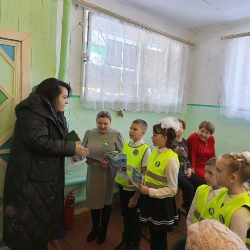Отряд ЮИД провел акцию «Безопасность в непогоду» в Тетюшском районе