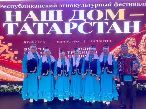 Бакырчы авылының «Шатлык» фольклор коллективы фестивальдә катнашты