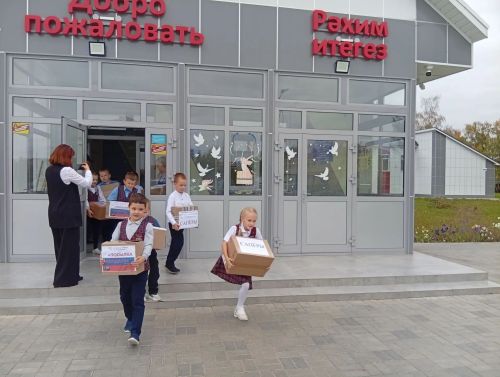 Бойцы инженерно-саперной роты встретились со школьниками
