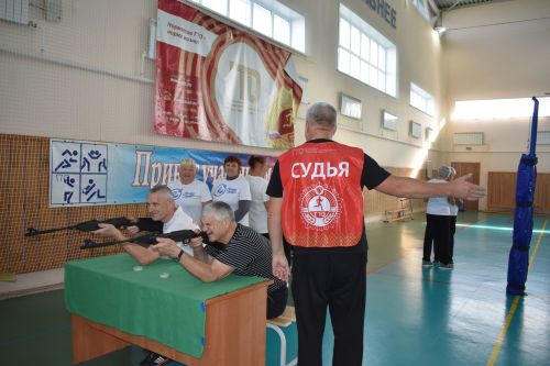В Тетюшах состязались спортсмены старшего поколения