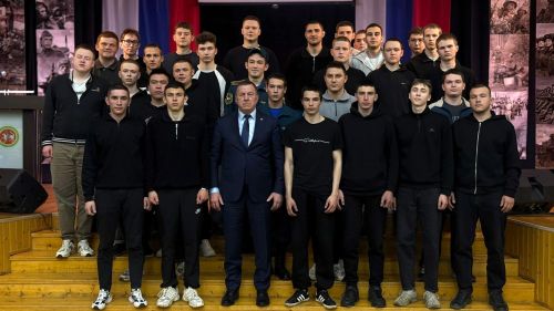 Торжественные проводы призывников: патриотический праздник в Доме культуры
