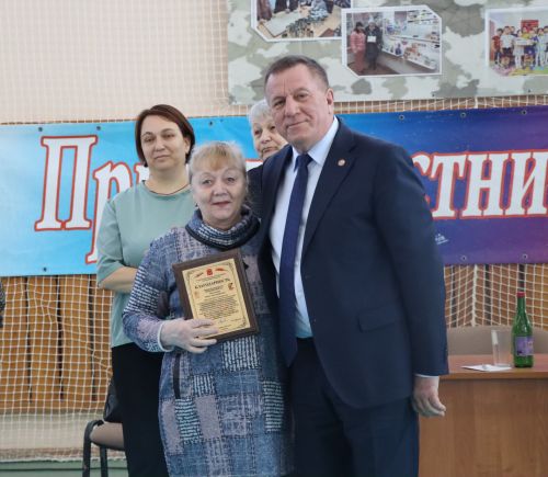 В Тетюшах проходит Межрегиональный турнир по вольной борьбе