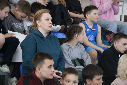 В Тетюшах проходит Межрегиональный турнир по вольной борьбе
