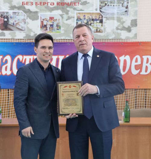 В Тетюшах проходит Межрегиональный турнир по вольной борьбе