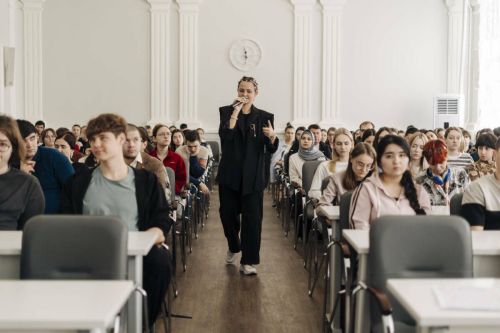 В Татарстане подростков обучили цифровой безопасности и защите от вербовки