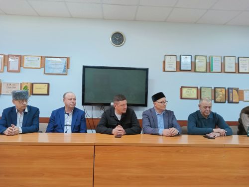 Тәтештә Бөтендөнья татар конгрессы җирле оешмасы утырышы булды