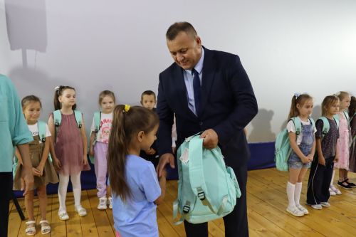 В Тетюшах стартовала благотворительная акция «Помоги собраться в школу»