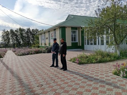В Бакрчинской школе Тетюшского района провели учебную эвакуацию по пожарной безопасности