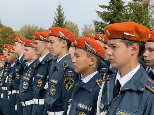 Курсанты приняли присягу