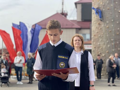 Курсанты приняли присягу