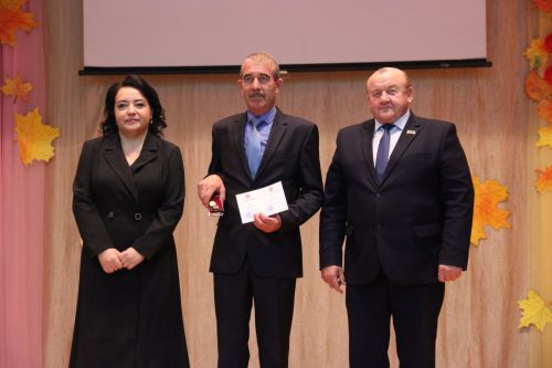 Праздничное мероприятие ко Дню учителя в Тетюшах