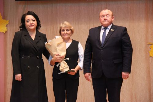 Праздничное мероприятие ко Дню учителя в Тетюшах