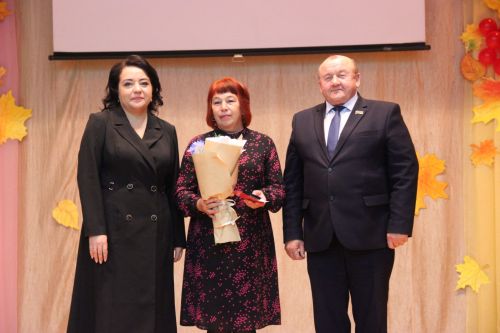 Праздничное мероприятие ко Дню учителя в Тетюшах