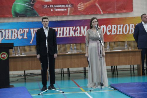 Первенство РТ по вольной борьбе среди юношей и девушек до 16 лет
