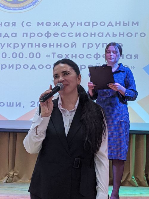 Тетюшском колледже состоялся концерт ко Дню спасателей РФ