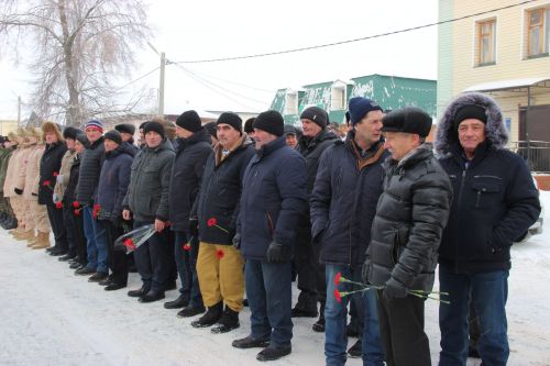В Тетюшах состоялся торжественный митинг  «Афганистан! Живых и павших помним...»