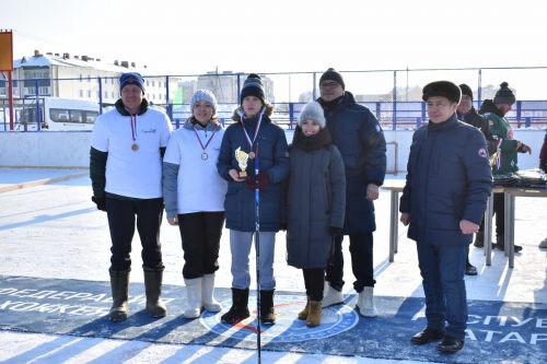 Спортивный фестиваль «Люблю папу, маму и хоккей»