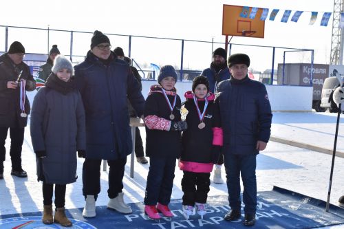 Спортивный фестиваль «Люблю папу, маму и хоккей»