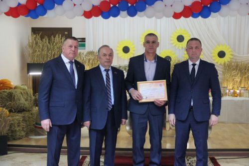 В Тетюшах чествовали работников сельского хозяйства
