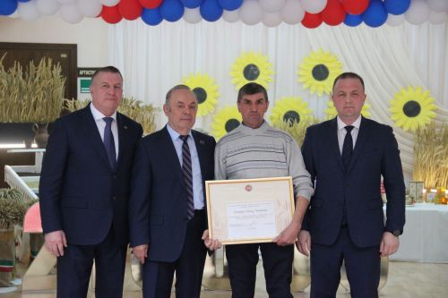 В Тетюшах чествовали работников сельского хозяйства