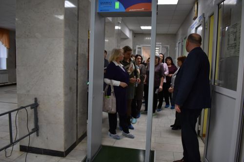 В Тетюшах ЕГЭ сдавали родители