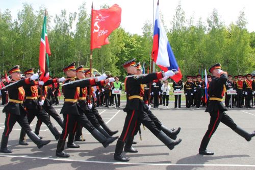 В Тетюшах состоялся первый Республиканский смотр-конкурс Знаменных групп и Почетных караулов