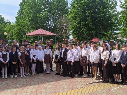 В Тетюшской татарской средней школе прозвенел последний звонок