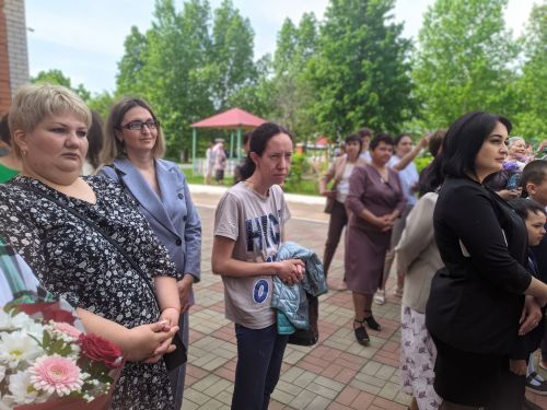 В Тетюшской татарской средней школе прозвенел последний звонок
