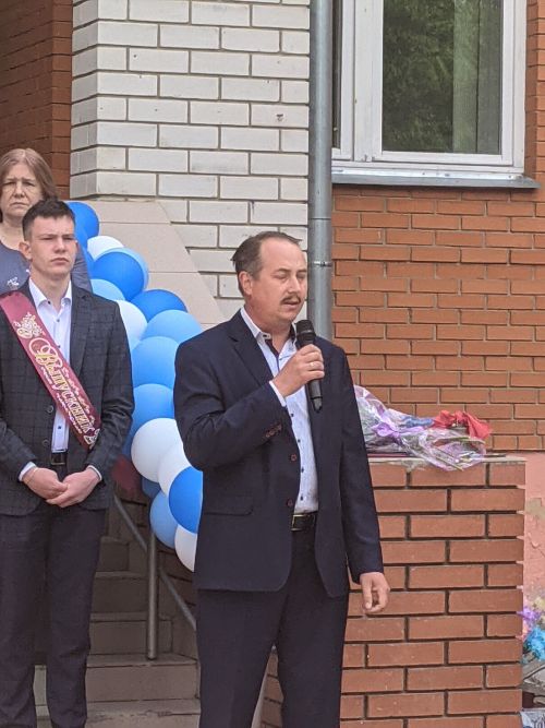 В Тетюшской татарской средней школе прозвенел последний звонок