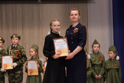 В Тетюшах прошел Гала-концерт районного фестиваля военно-патриотической песни «Виктория»