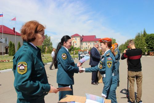 В Тетюшском государственном колледже гражданской защиты прошло торжественное вручение дипломов