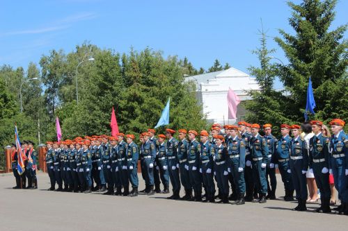 В Тетюшском государственном колледже гражданской защиты прошло торжественное вручение дипломов