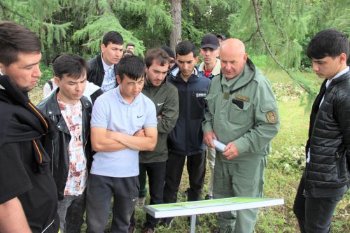 В «Долгой Поляне» – госзаказнике РТ побывала группа будущих геологов и экологов КФУ