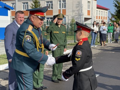 Торжественное посвящение в кадеты
