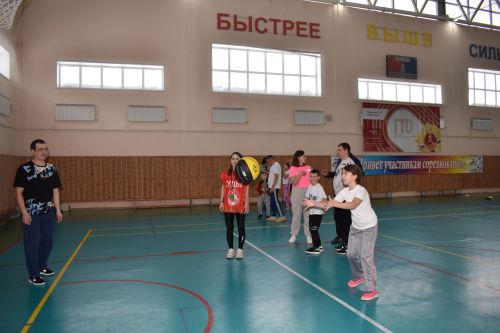 В Тетюшах состоялся районный фестиваль «Мама, папа, я – спортивная семья»