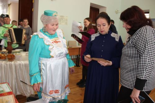 Муниципальный этап республиканского фестиваля "Эхо веков в истории семьи - Тарихта без эзлебез"