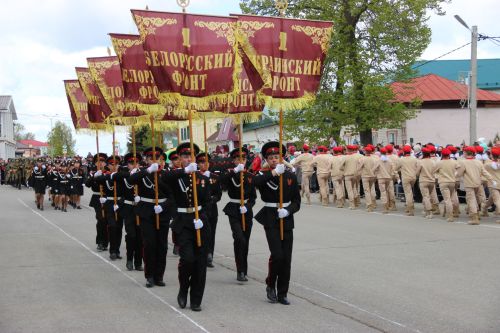 Торжественный митинг «Сияй в веках, Великая Победа!» в Тетюшах