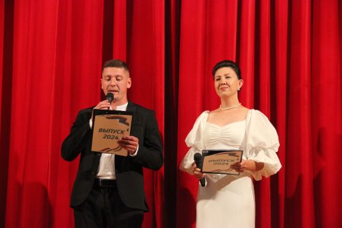 Торжественное вручение аттестатов выпускникам 2024 года в Тетюшах