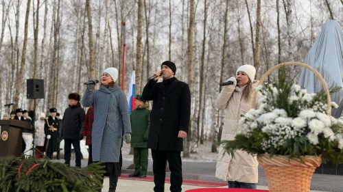 В Тетюшах состоялось открытие памятника участникам СВО