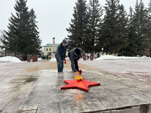 В Тетюшах состоялся торжественный митинг «Вечный огонь Сталинграда»