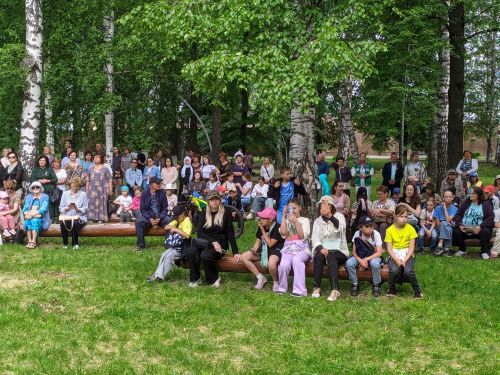 В Тетюшах проходит праздник ко Дню России