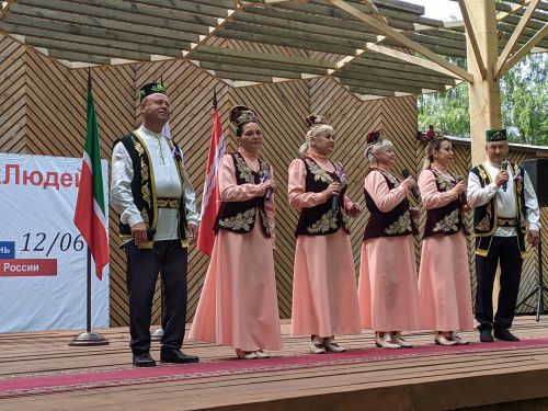 В Тетюшах проходит праздник ко Дню России